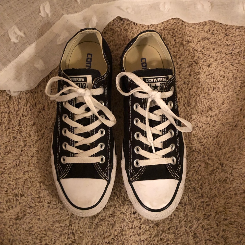 Black All Star Converse | hardly worn | EUC | sz 7.5